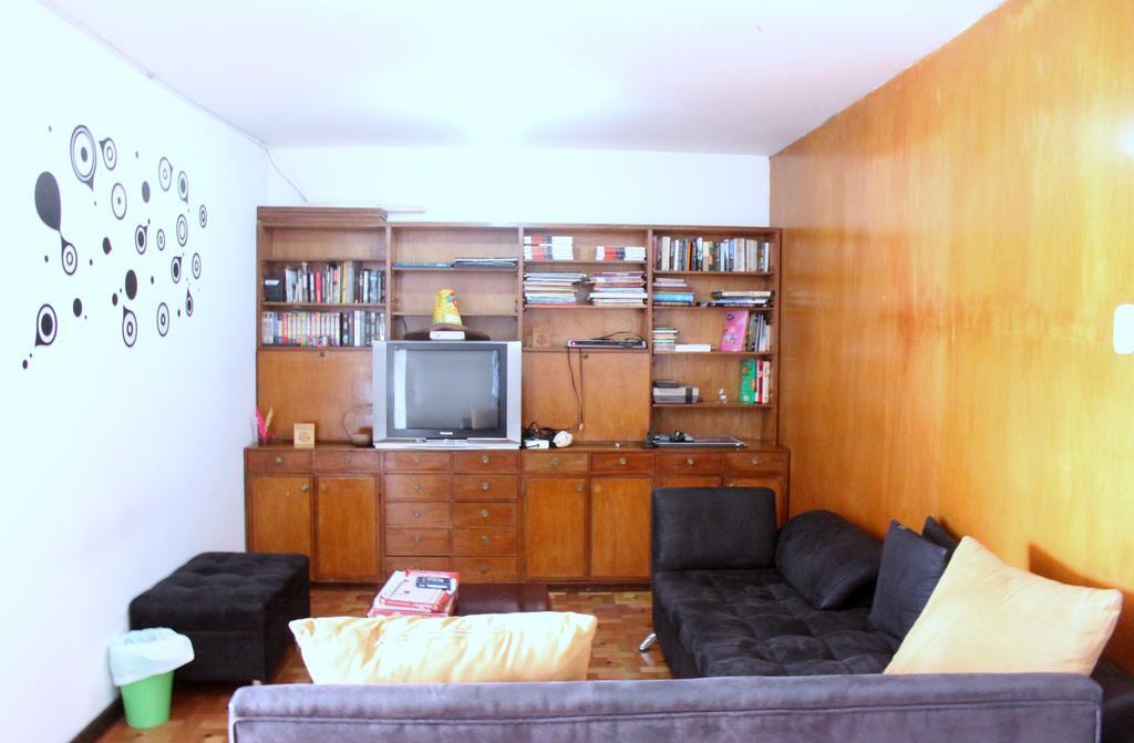 Hostal La Pinta Bogotá Extérieur photo