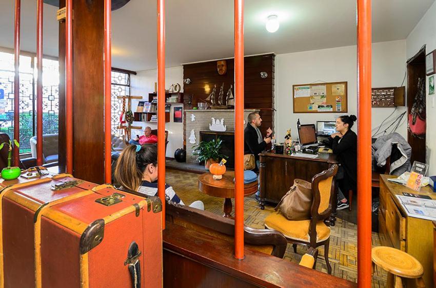 Hostal La Pinta Bogotá Extérieur photo